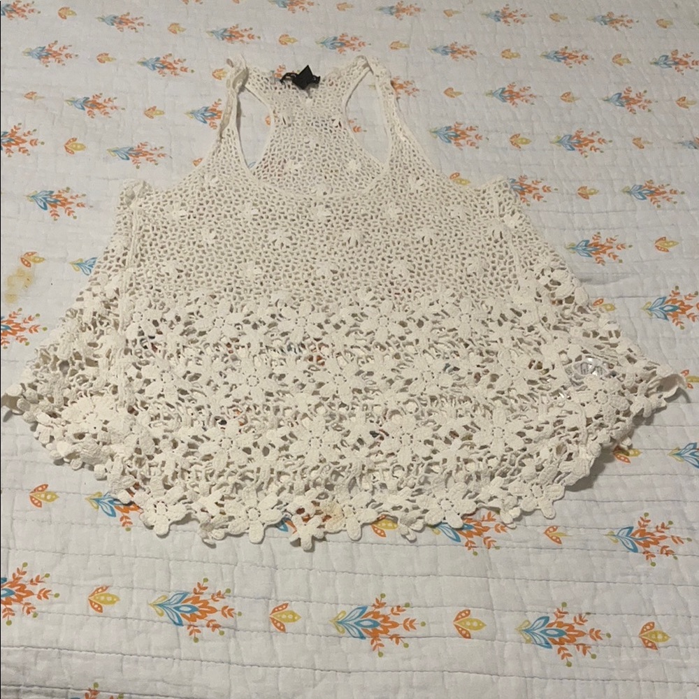 FANG Cream Cropped Asymmetrical Tank Top - Picture 2 of 8